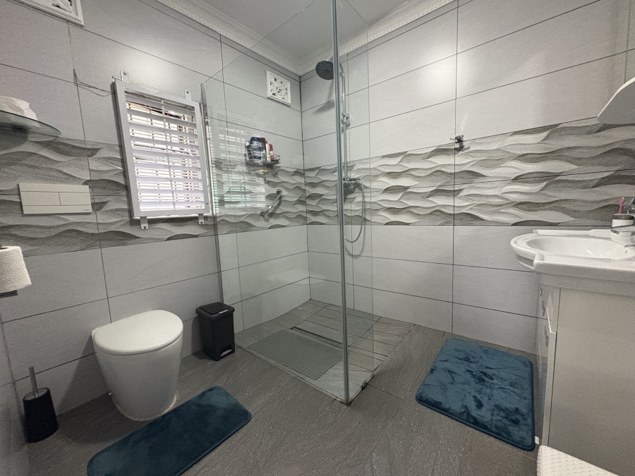 3 Bedroom Property for Sale in Lotusville KwaZulu-Natal