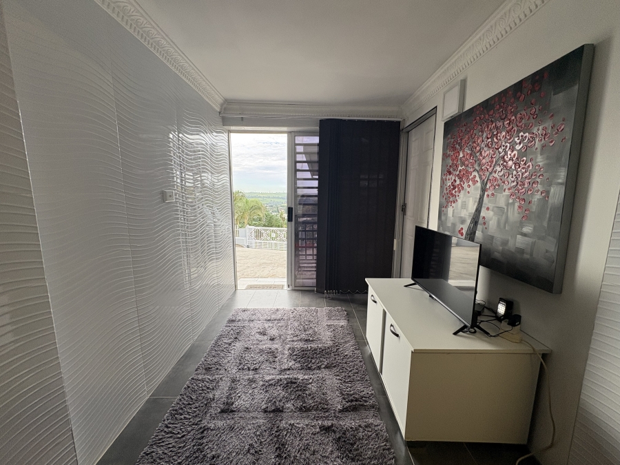3 Bedroom Property for Sale in Lotusville KwaZulu-Natal