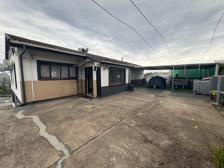 3 Bedroom Property for Sale in Lotusville KwaZulu-Natal