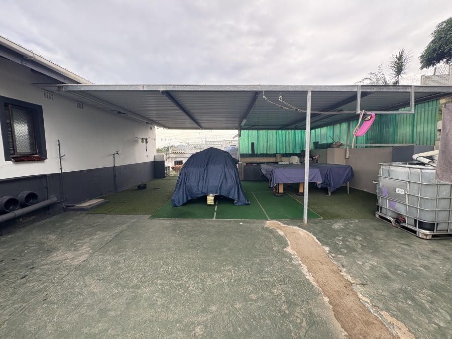 3 Bedroom Property for Sale in Lotusville KwaZulu-Natal