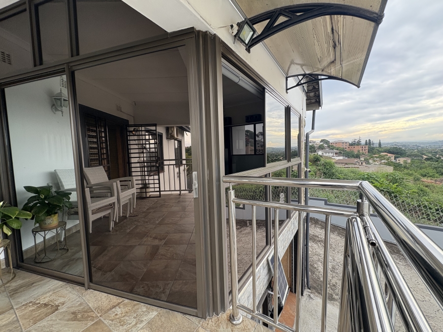 3 Bedroom Property for Sale in Lotusville KwaZulu-Natal