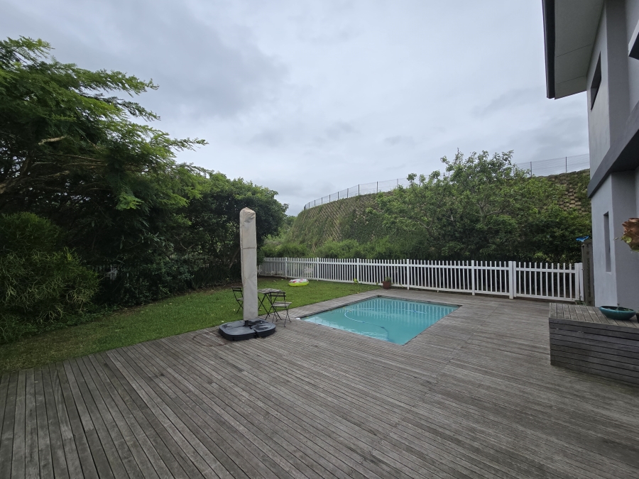 To Let 3 Bedroom Property for Rent in Salt Rock KwaZulu-Natal