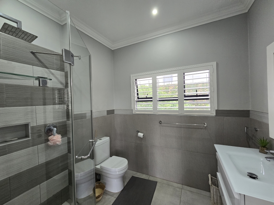 To Let 3 Bedroom Property for Rent in Salt Rock KwaZulu-Natal