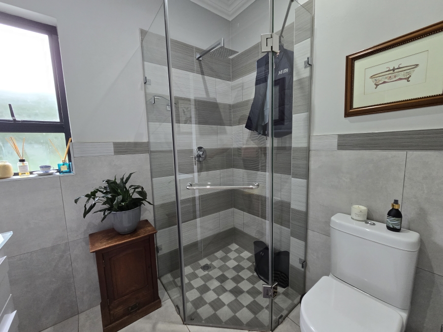 To Let 3 Bedroom Property for Rent in Salt Rock KwaZulu-Natal