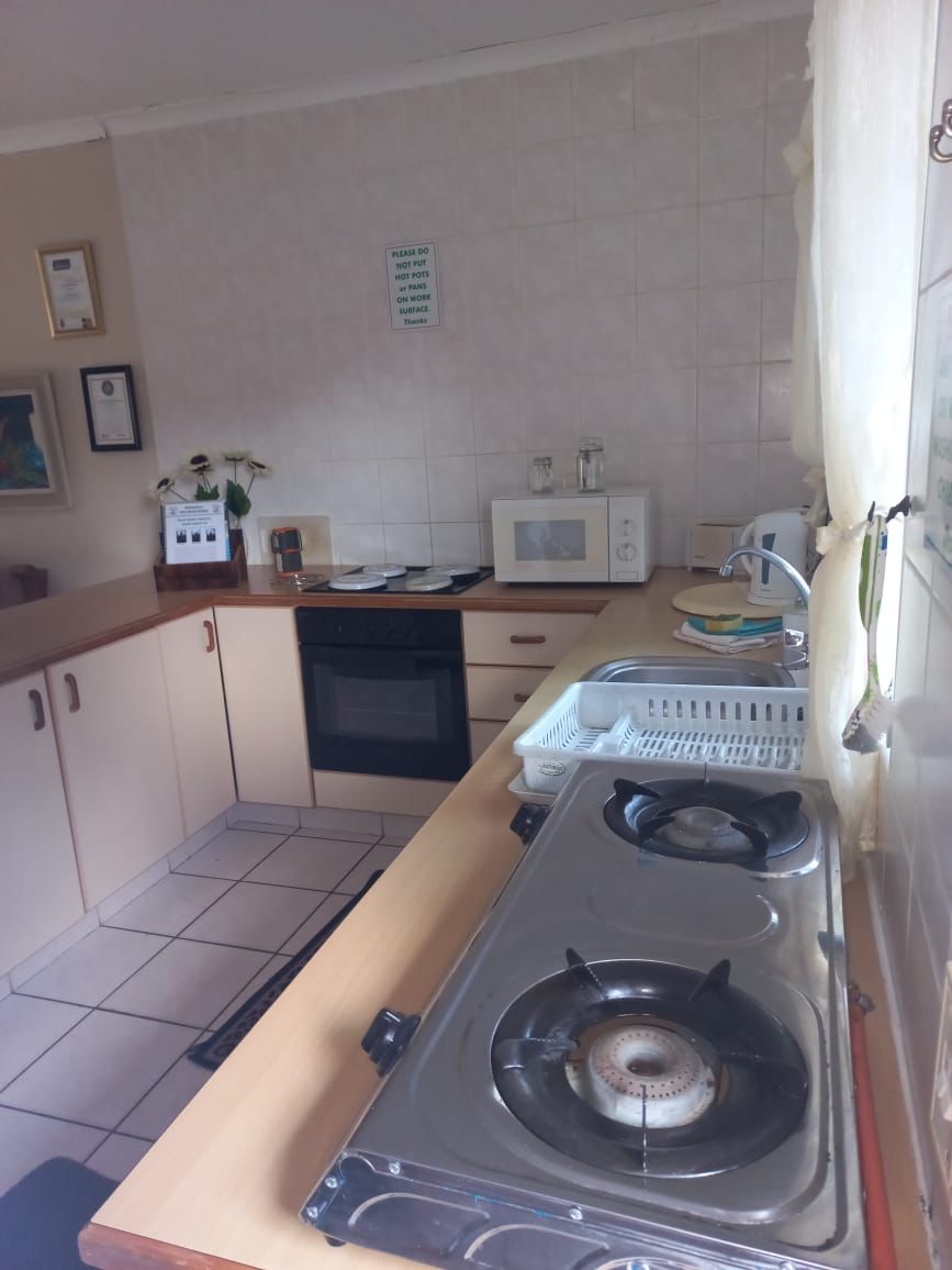 To Let 1 Bedroom Property for Rent in Palm Beach KwaZulu-Natal