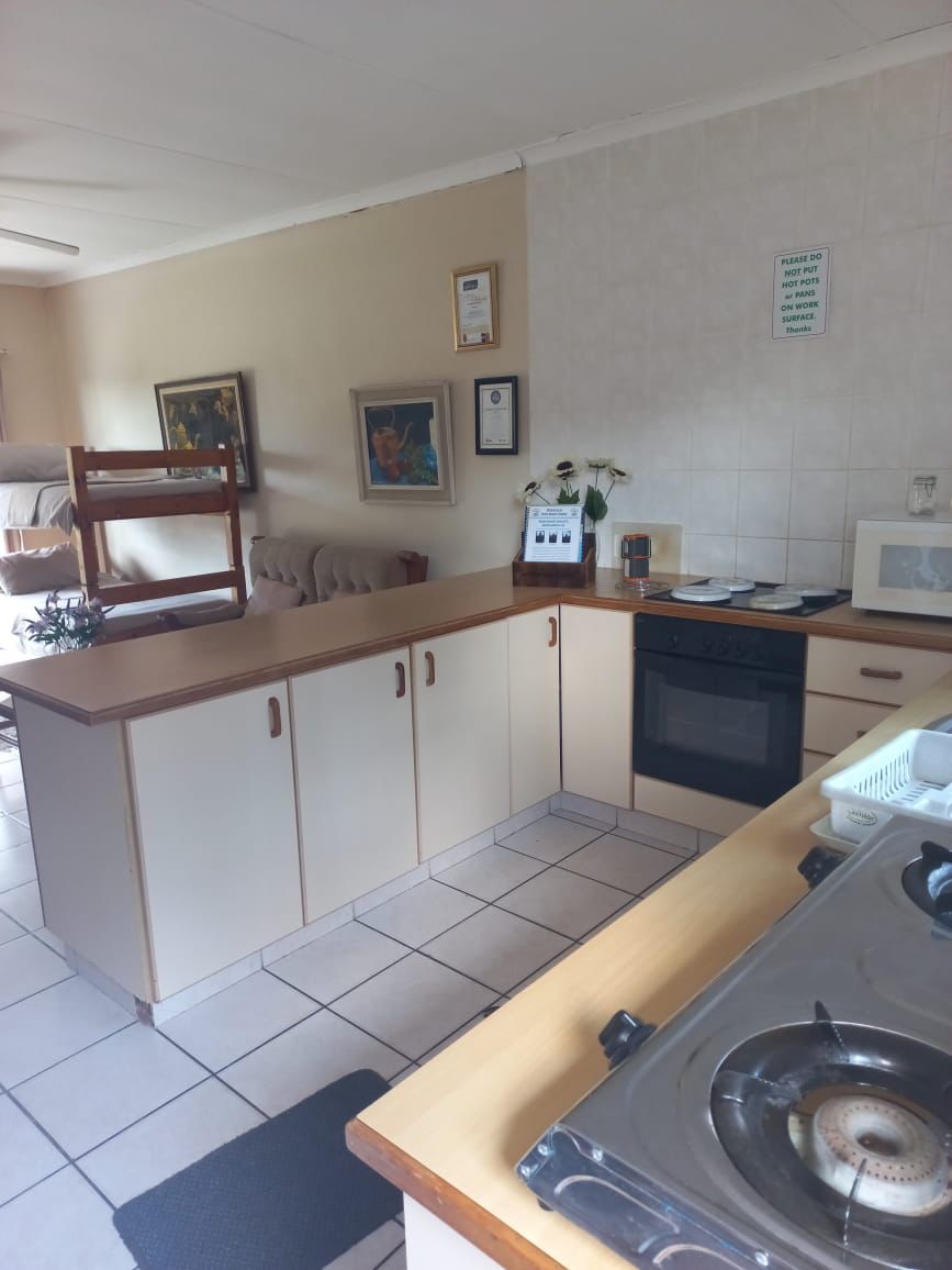 To Let 1 Bedroom Property for Rent in Palm Beach KwaZulu-Natal