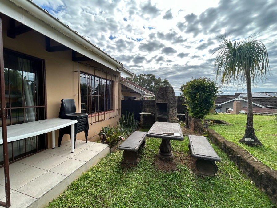 To Let 1 Bedroom Property for Rent in Palm Beach KwaZulu-Natal