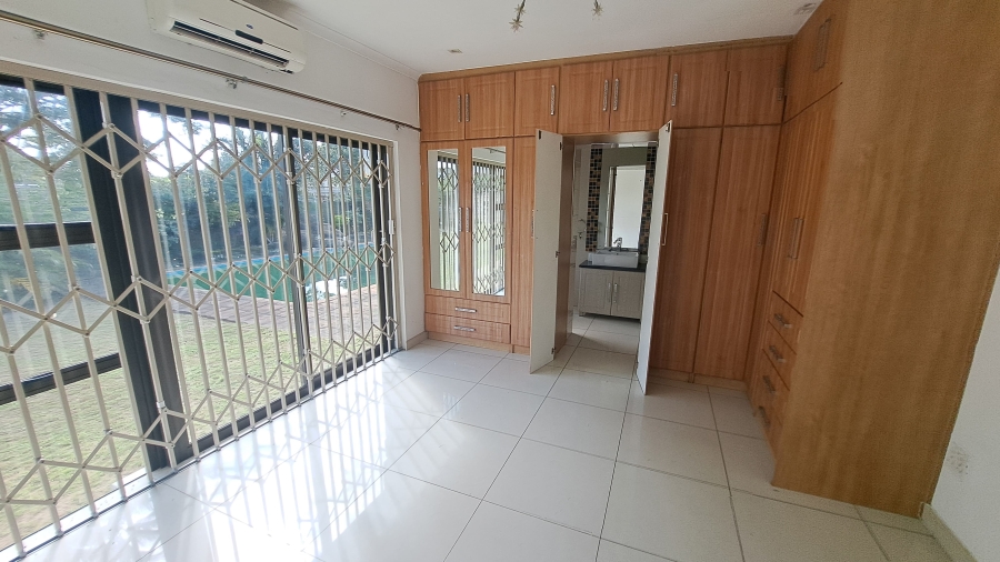 4 Bedroom Property for Sale in Meer En See KwaZulu-Natal