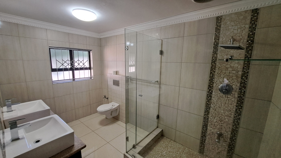 4 Bedroom Property for Sale in Meer En See KwaZulu-Natal