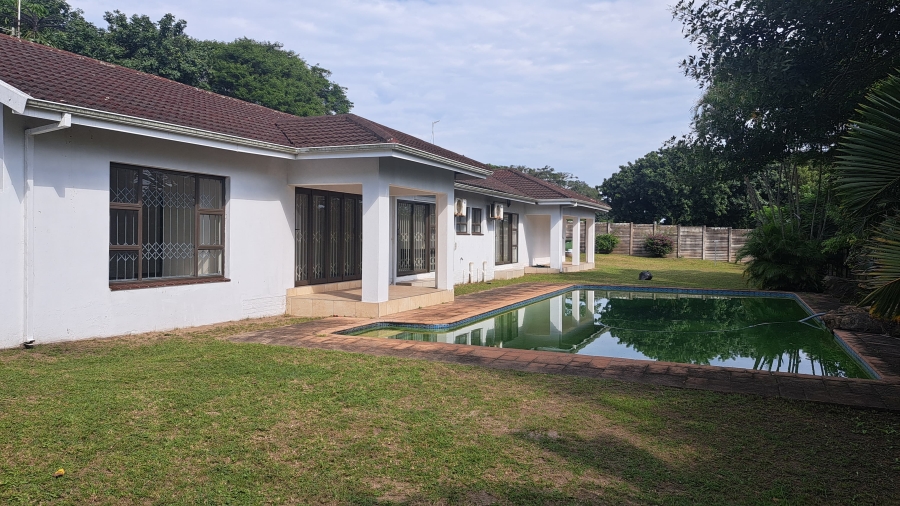 4 Bedroom Property for Sale in Meer En See KwaZulu-Natal