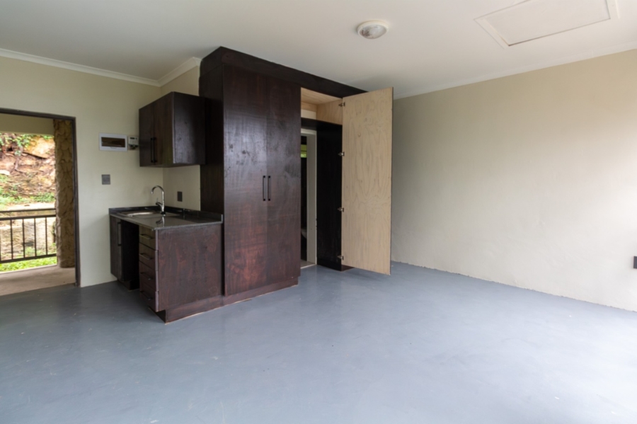 9 Bedroom Property for Sale in Alexander Park KwaZulu-Natal