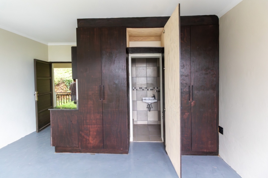 9 Bedroom Property for Sale in Alexander Park KwaZulu-Natal