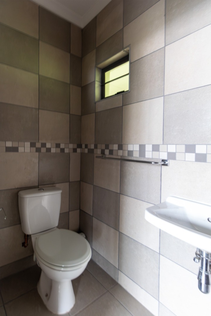 9 Bedroom Property for Sale in Alexander Park KwaZulu-Natal