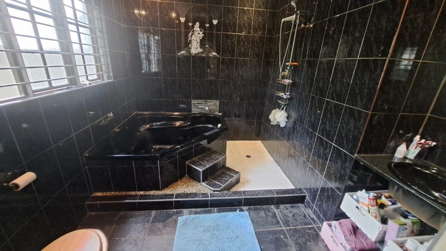 2 Bedroom Property for Sale in Meer En See KwaZulu-Natal