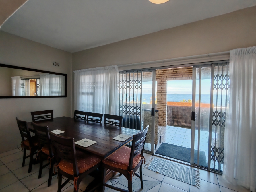 8 Bedroom Property for Sale in Ocean View KwaZulu-Natal