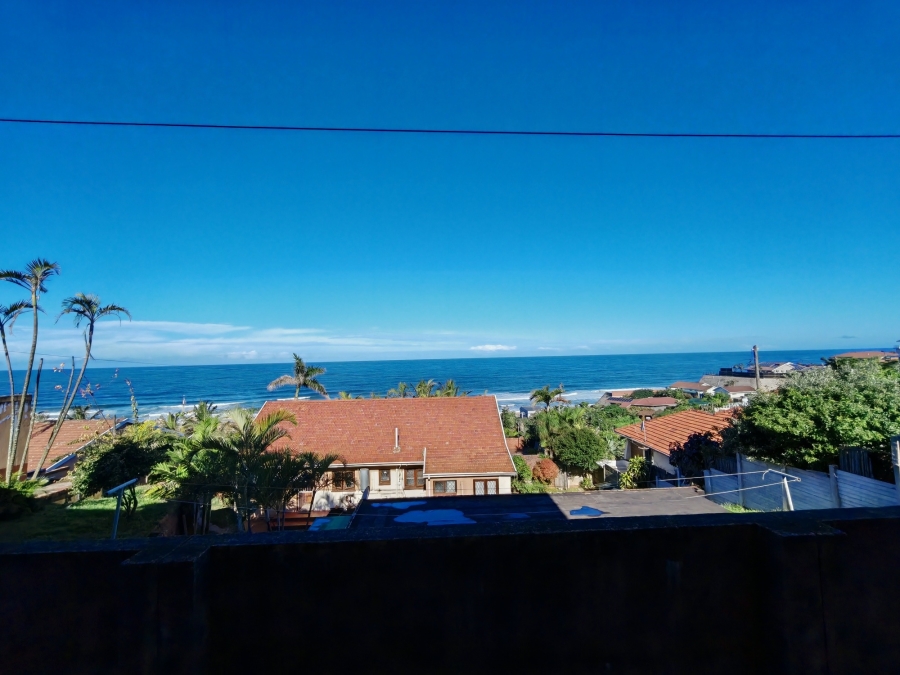 8 Bedroom Property for Sale in Ocean View KwaZulu-Natal