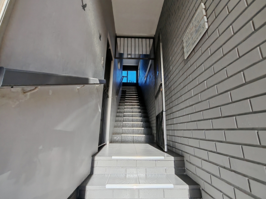 8 Bedroom Property for Sale in Ocean View KwaZulu-Natal