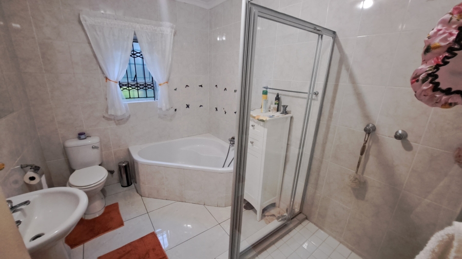 3 Bedroom Property for Sale in Arboretum KwaZulu-Natal