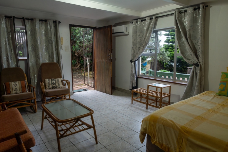 4 Bedroom Property for Sale in Ocean View KwaZulu-Natal