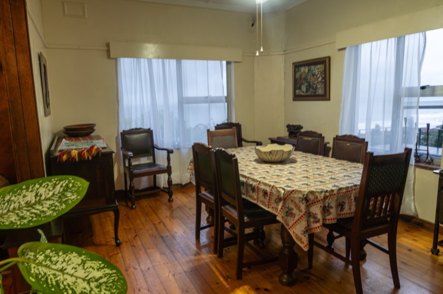 4 Bedroom Property for Sale in Ocean View KwaZulu-Natal