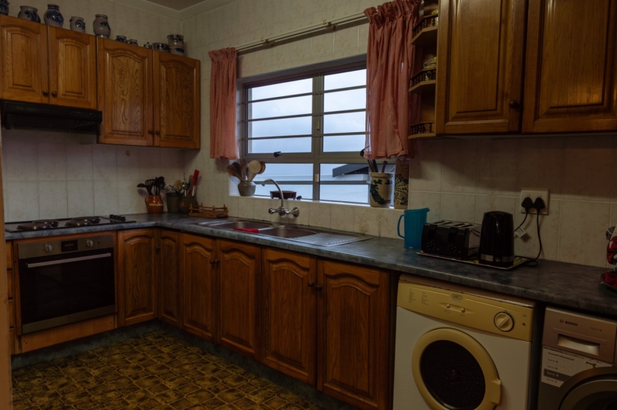 4 Bedroom Property for Sale in Ocean View KwaZulu-Natal