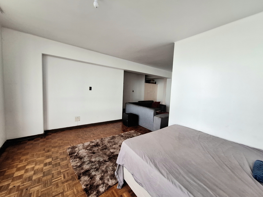 1 Bedroom Property for Sale in Durban Central KwaZulu-Natal
