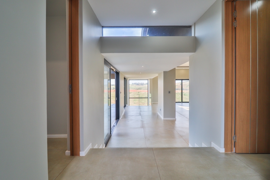 To Let 4 Bedroom Property for Rent in Zimbali Lakes Resort KwaZulu-Natal