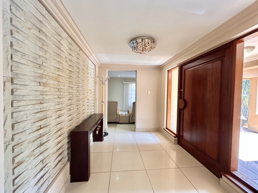 5 Bedroom Property for Sale in Ballito Central KwaZulu-Natal