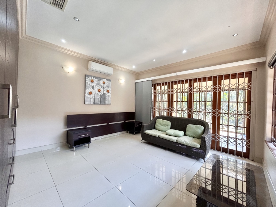 5 Bedroom Property for Sale in Ballito Central KwaZulu-Natal
