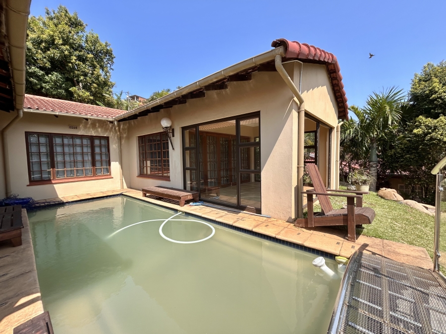 5 Bedroom Property for Sale in Ballito Central KwaZulu-Natal