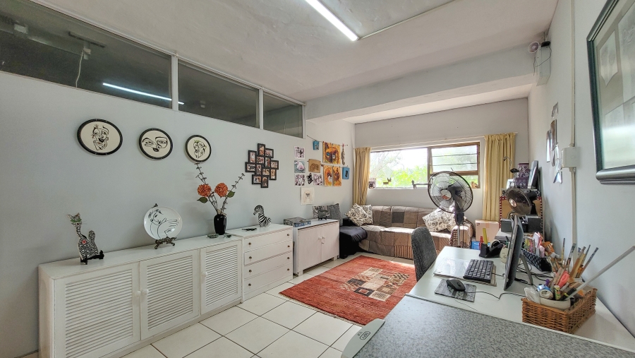 4 Bedroom Property for Sale in Ballitoville KwaZulu-Natal