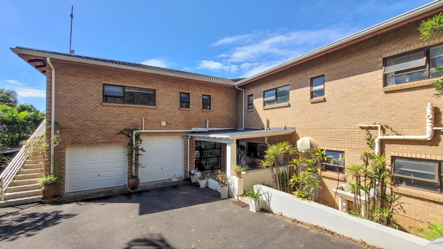4 Bedroom Property for Sale in Ballitoville KwaZulu-Natal