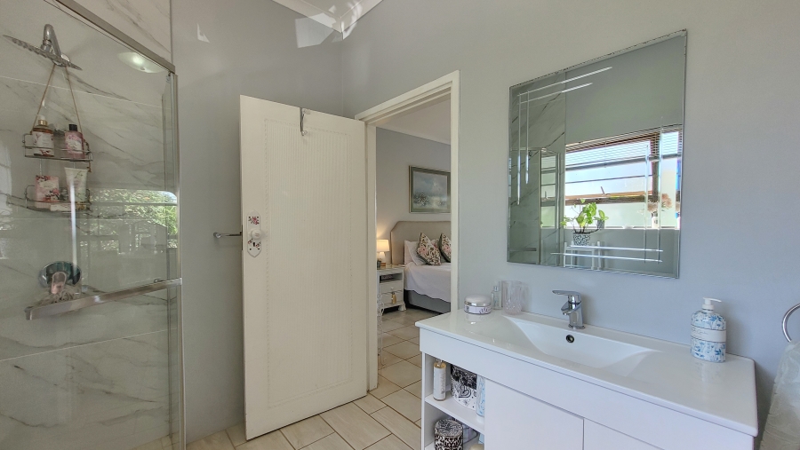 4 Bedroom Property for Sale in Ballitoville KwaZulu-Natal