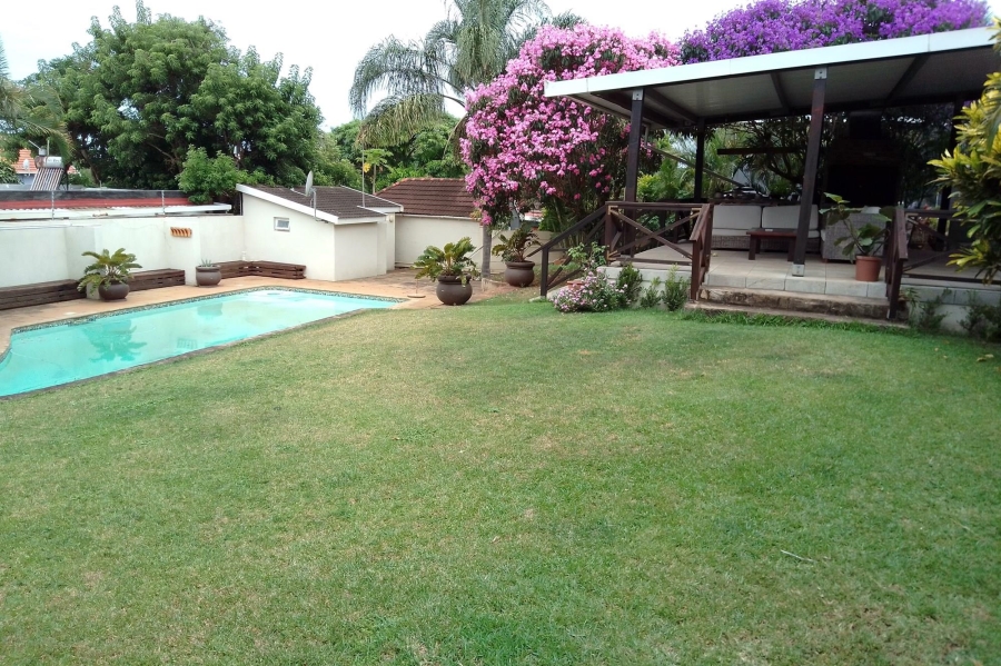 5 Bedroom Property for Sale in Athlone KwaZulu-Natal