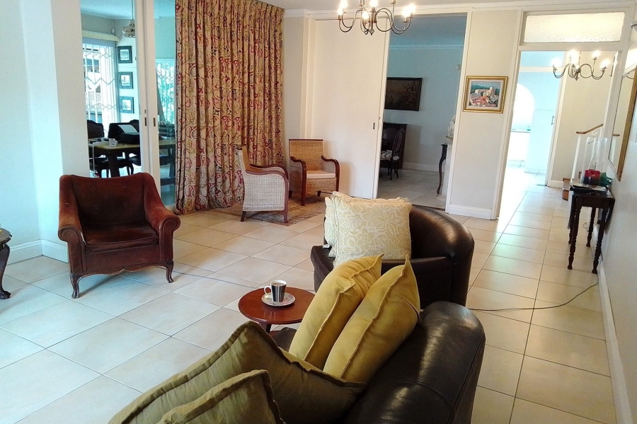 5 Bedroom Property for Sale in Athlone KwaZulu-Natal
