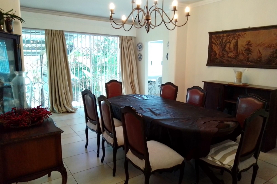 5 Bedroom Property for Sale in Athlone KwaZulu-Natal