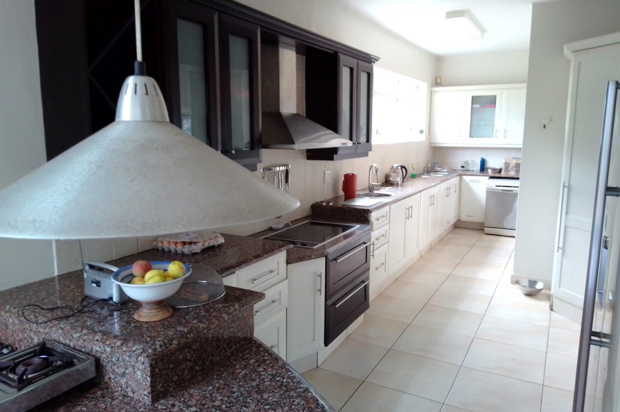 5 Bedroom Property for Sale in Athlone KwaZulu-Natal