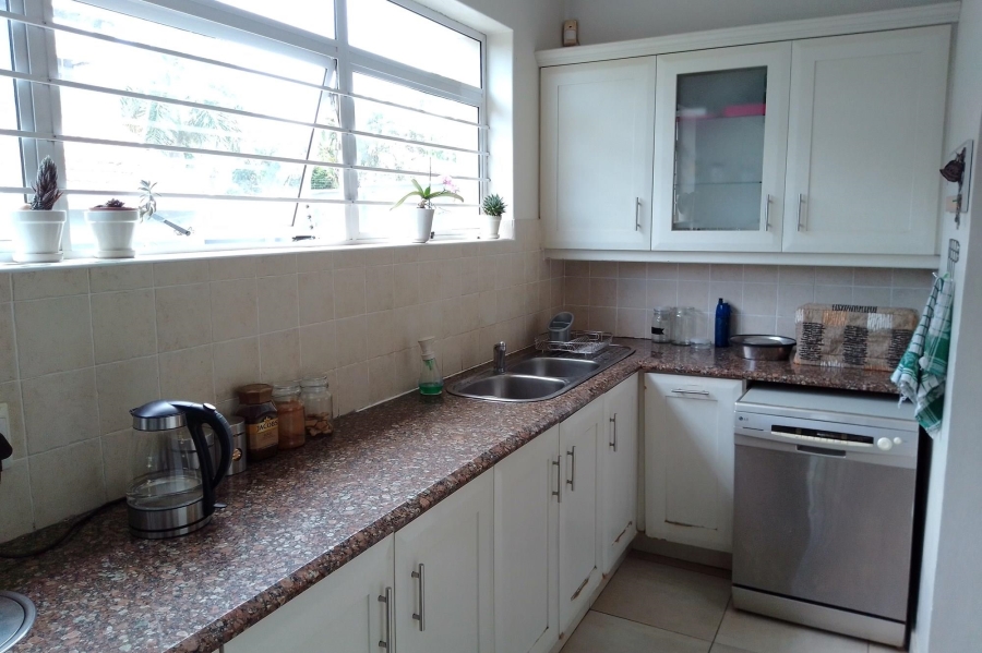 5 Bedroom Property for Sale in Athlone KwaZulu-Natal