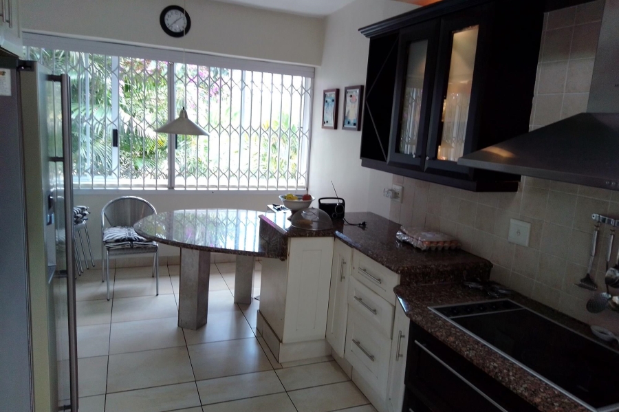 5 Bedroom Property for Sale in Athlone KwaZulu-Natal