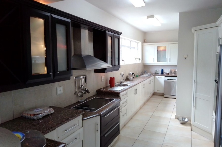 5 Bedroom Property for Sale in Athlone KwaZulu-Natal