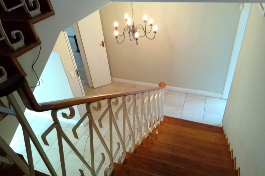 5 Bedroom Property for Sale in Athlone KwaZulu-Natal