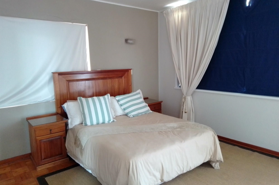 5 Bedroom Property for Sale in Athlone KwaZulu-Natal