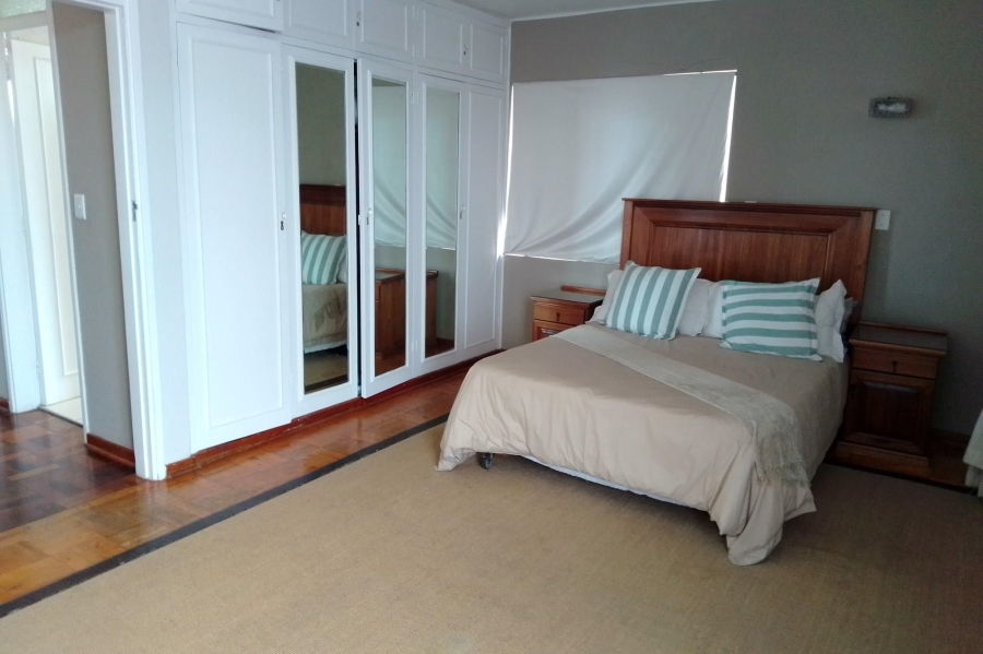 5 Bedroom Property for Sale in Athlone KwaZulu-Natal