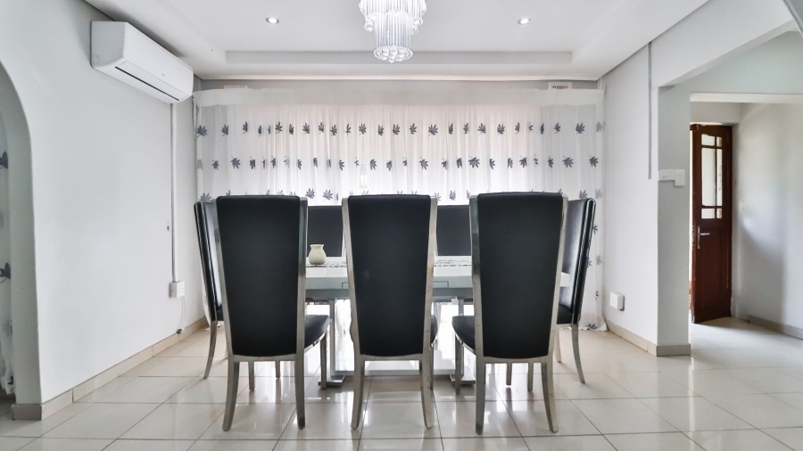 3 Bedroom Property for Sale in Chase Valley Heights KwaZulu-Natal