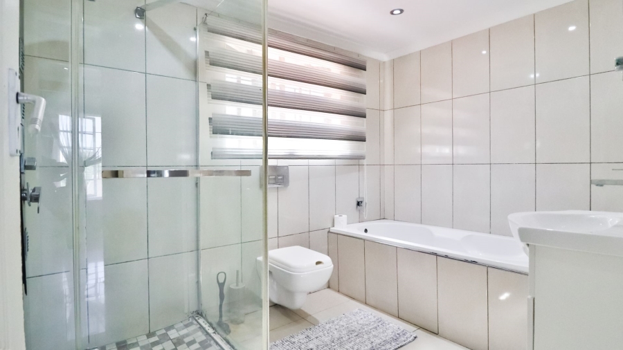 3 Bedroom Property for Sale in Chase Valley Heights KwaZulu-Natal