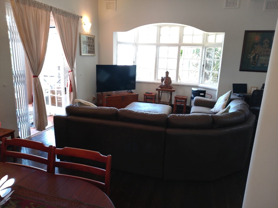 6 Bedroom Property for Sale in Windermere KwaZulu-Natal