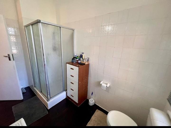 6 Bedroom Property for Sale in Windermere KwaZulu-Natal