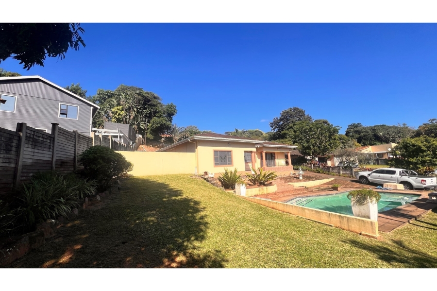 4 Bedroom Property for Sale in Amanzimtoti KwaZulu-Natal