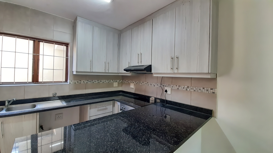 3 Bedroom Property for Sale in Wakenshaw Estate KwaZulu-Natal