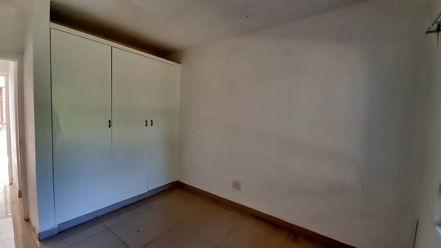 3 Bedroom Property for Sale in Wakenshaw Estate KwaZulu-Natal